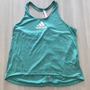 Adidas athletic top